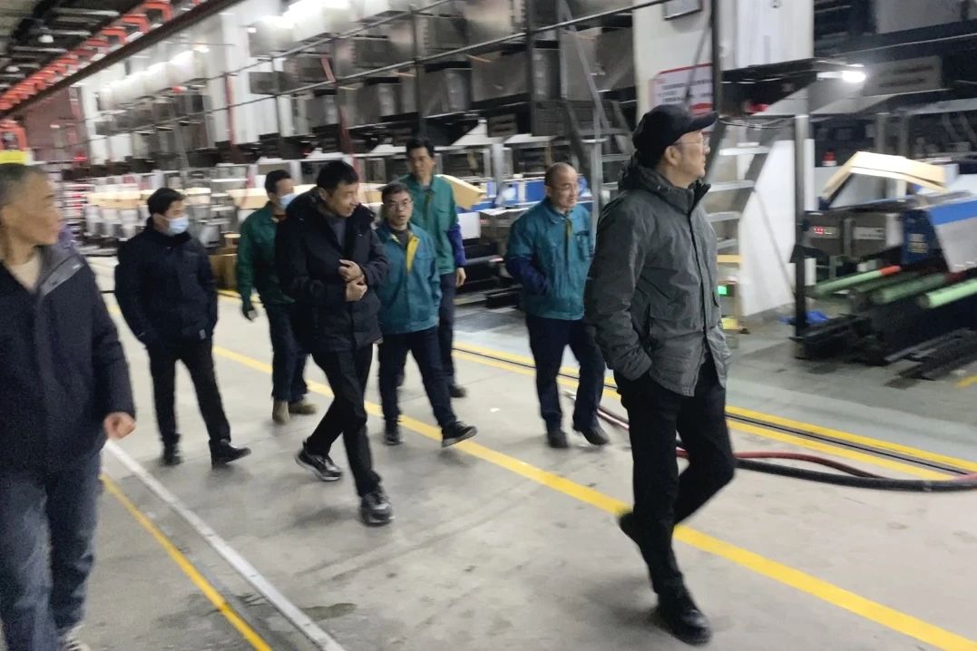 Changshu Polyester doen veiligheidsinspeksies voordat u hervat word